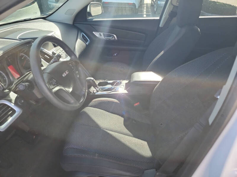 2017 GMC Terrain SLE-1