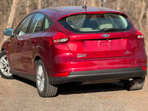 2016 Ford Focus for sale at P M Auto Gallery in De Soto KS