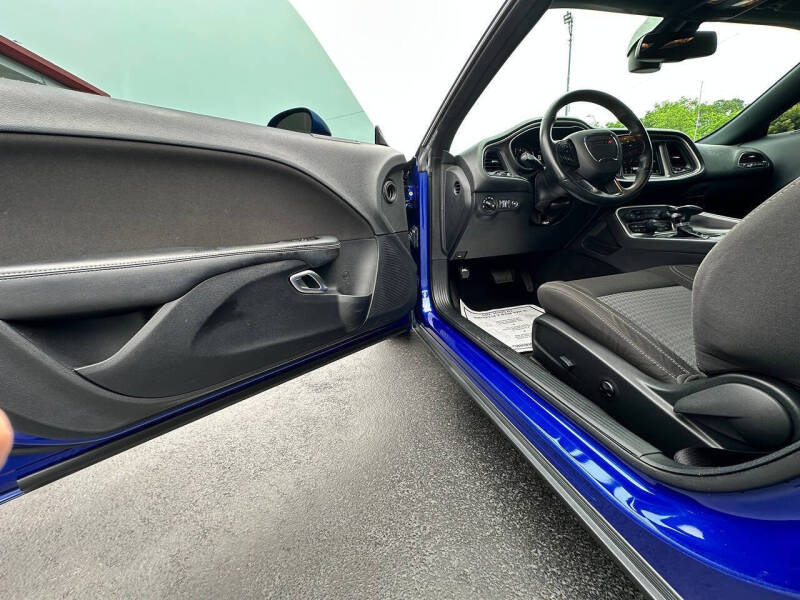 2020 Dodge Challenger SXT