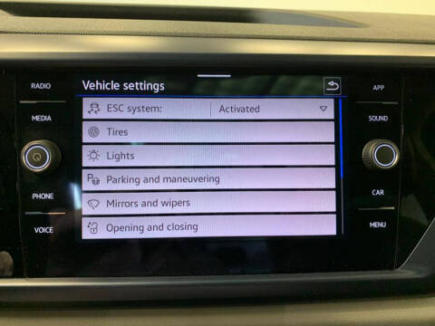 2022 Volkswagen Taos SE 4Motion