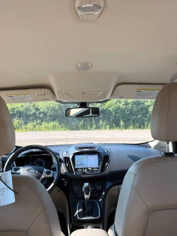 2017 Ford C-MAX Energi Titanium