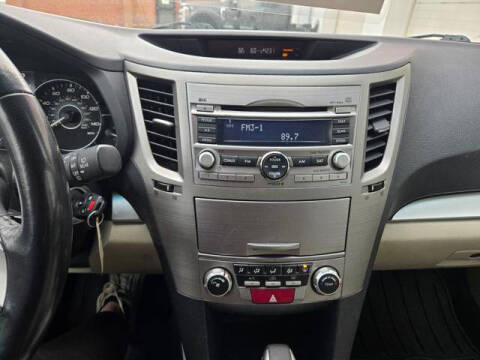 2010 Subaru Outback 2.5i Premium