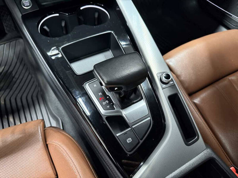 2024 Audi A4 quattro S line Prem Plus 45 TFSI