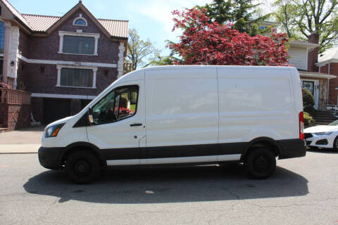 2021 Ford Transit 250