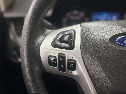 2014 Ford Edge SE