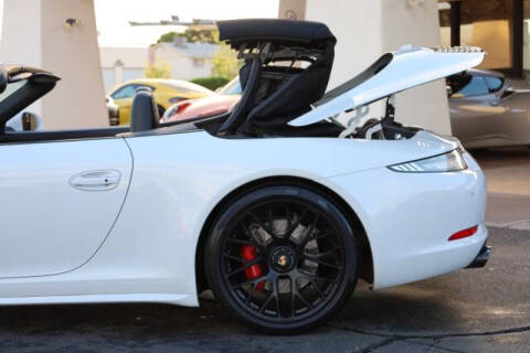 2015 Porsche 911 Carrera GTS