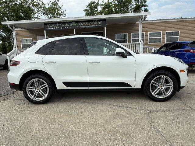 2017 Porsche Macan