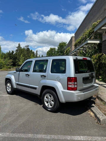 2012 Jeep Liberty Latitude