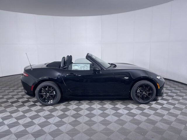 2026 Mazda MX-5 Miata Sport