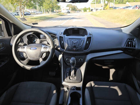 2014 Ford Escape S