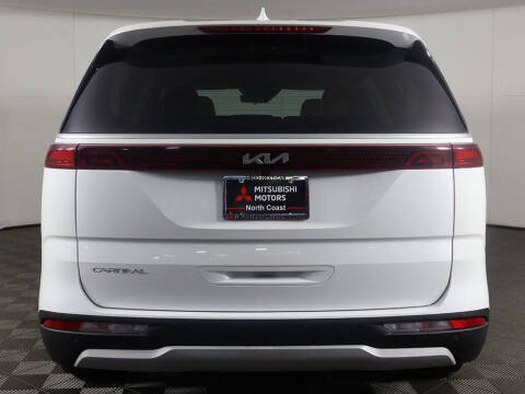 2023 Kia Carnival EX