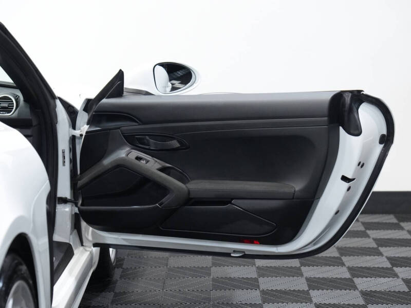 2021 Porsche 718 Boxster Spyder