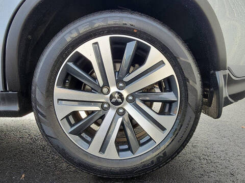 2023 Mitsubishi Outlander Sport ES