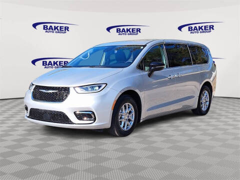 2024 Chrysler Pacifica Touring L