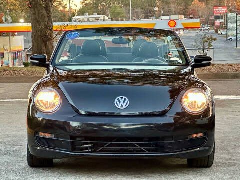 2013 Volkswagen Beetle Convertible 2.5L 50s Edition