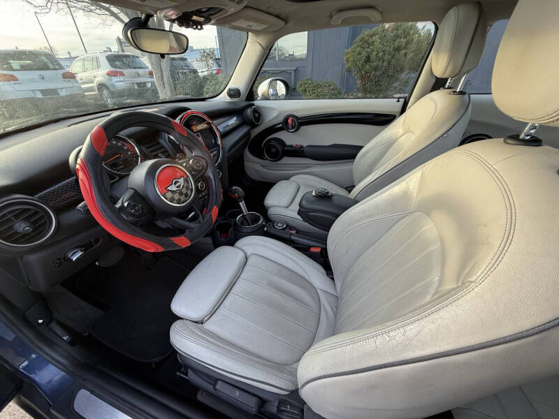 2015 MINI Hardtop 2 Door Cooper S