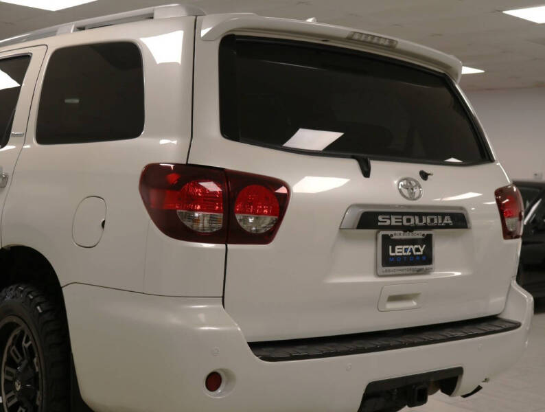 2020 Toyota Sequoia Platinum