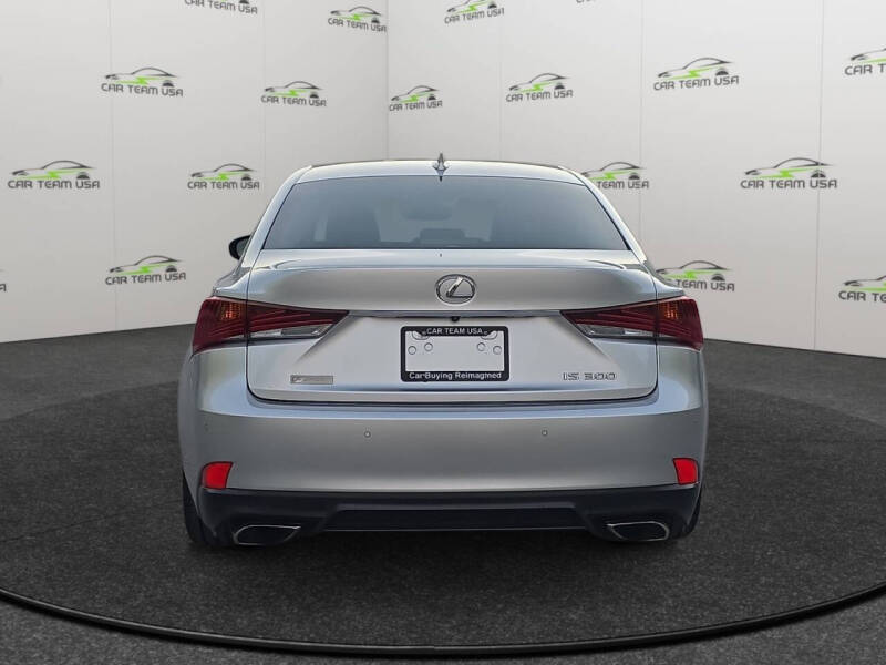 2019 Lexus IS 300