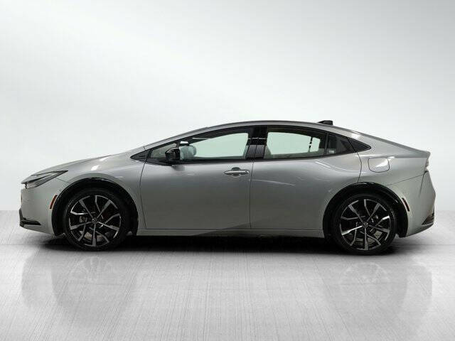 2025 Toyota Prius Plug-in Hybrid XSE Premium