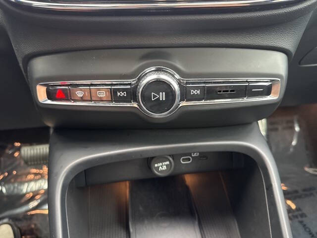 2024 Volvo C40 Recharge Twin Plus