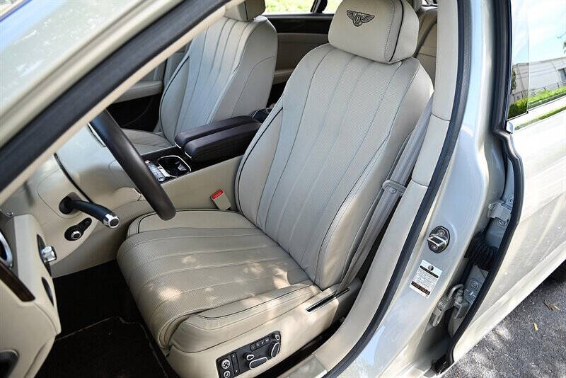 2014 Bentley Flying Spur 43