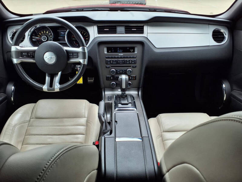 2014 Ford Mustang V6 Premium