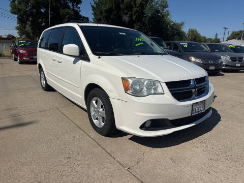 2011 Dodge Grand Caravan Crew