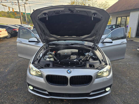 2016 BMW 5 Series 528i xDrive