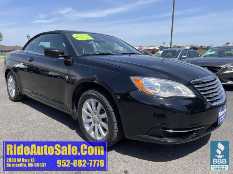 2013 Chrysler 200 Touring