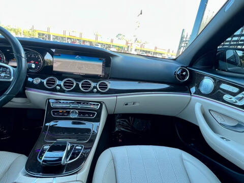 2019 Mercedes-Benz E-Class E 300