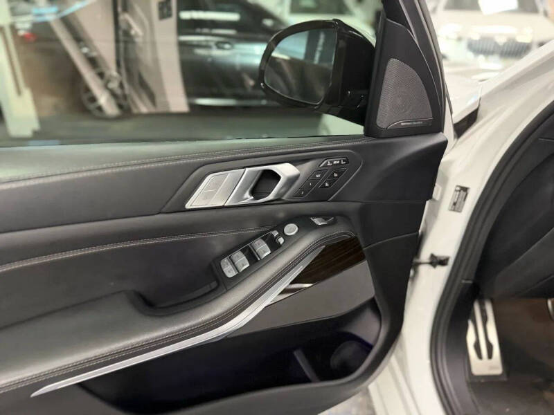 2019 BMW X7 xDrive50i