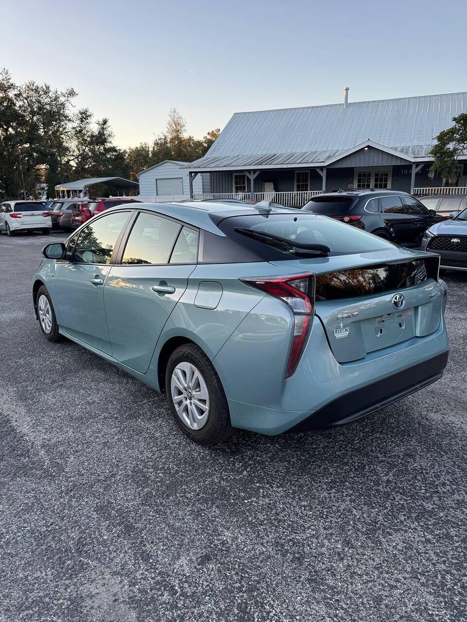 2016 Toyota Prius for sale at GRACELAND AUTO LLC in Thonotosassa, FL