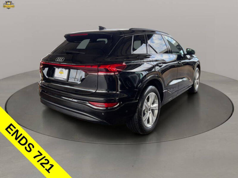2025 Audi Q6 e-tron Premium