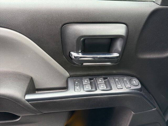 2018 Chevrolet Silverado 1500 Custom