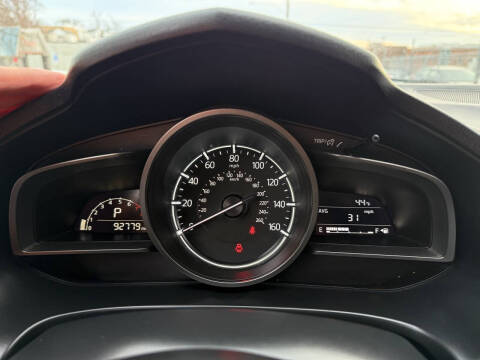 2017 Mazda MAZDA3 Touring