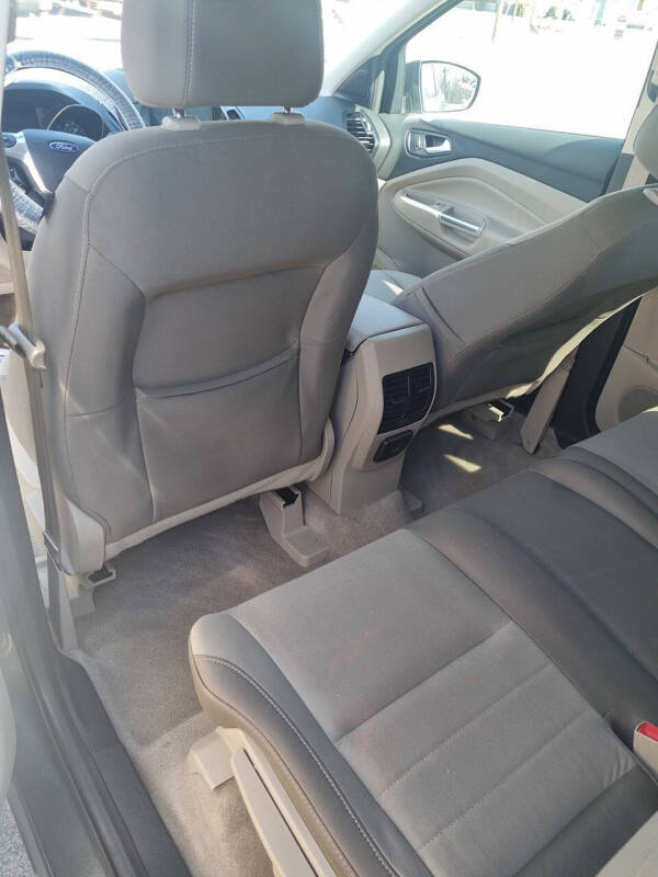 2016 Ford Escape SE