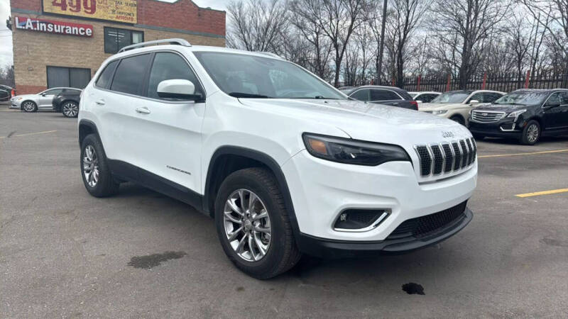 2021 Jeep Cherokee Latitude Lux's photo