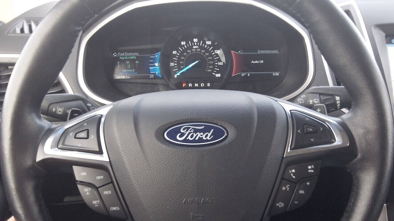 2019 Ford Edge