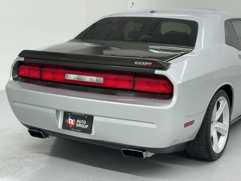 2008 Dodge Challenger SRT8