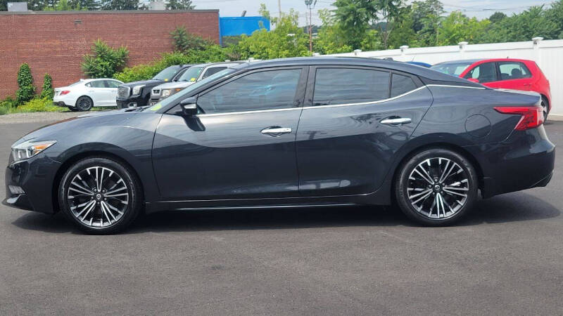 2017 Nissan Maxima Platinum