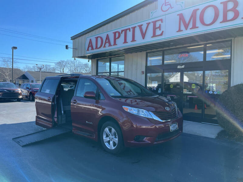 2017 Toyota Sienna LE 8-Passenger