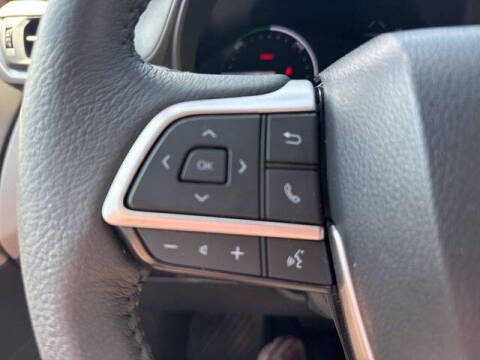 2023 Toyota Sienna XLE 7-Passenger