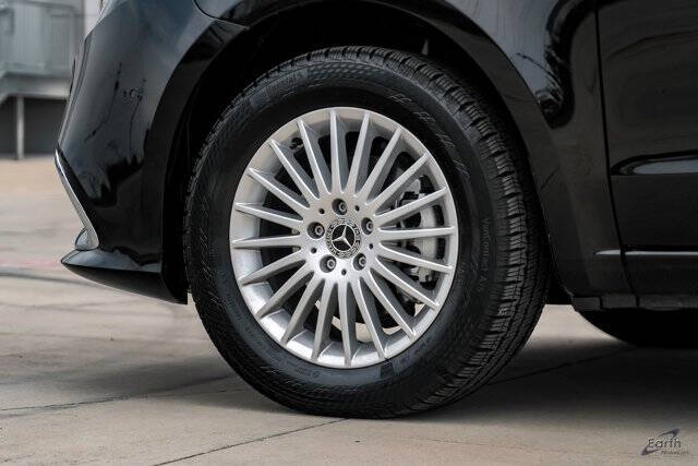 2023 Mercedes-Benz Metris Passenger