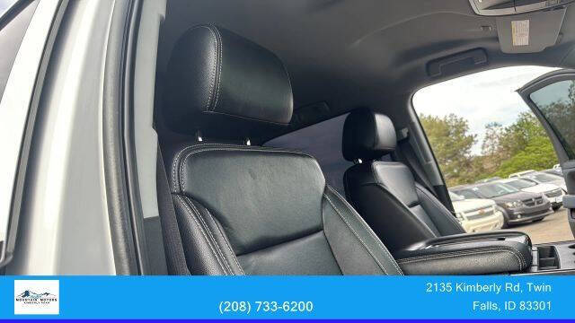 2021 Chevrolet Silverado 5500HD