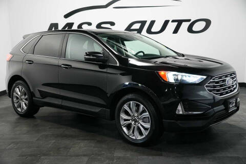 2023 Ford Edge Titanium