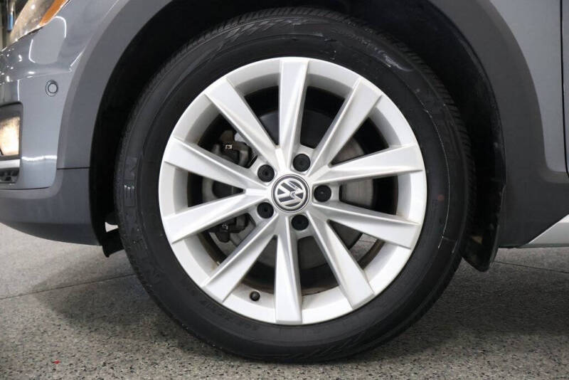 2017 Volkswagen Golf Alltrack