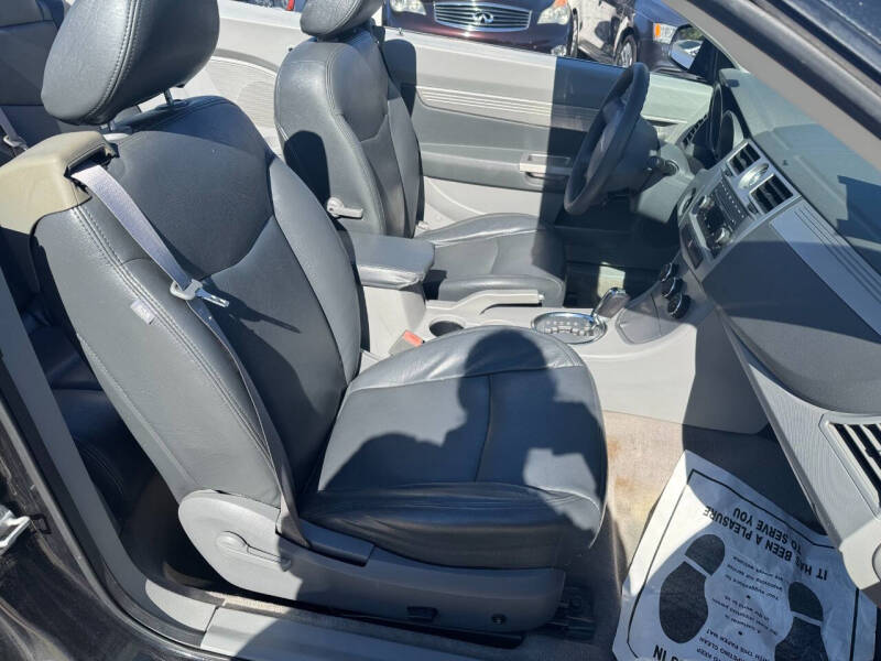 2008 Chrysler Sebring LX