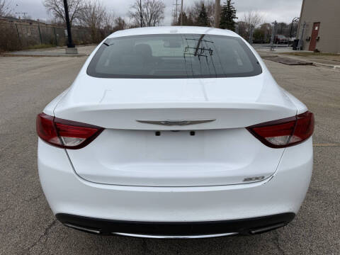 2016 Chrysler 200 S