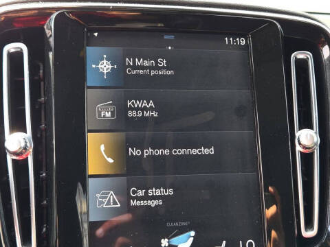 2021 Volvo XC40 T5 R-Design