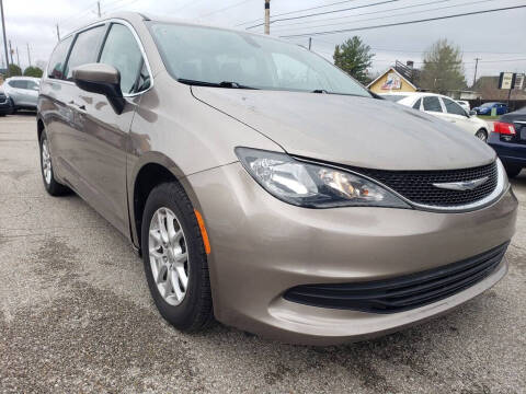 2017 Chrysler Pacifica Touring